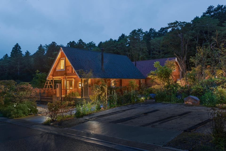 Property building, Night, Natural landscape