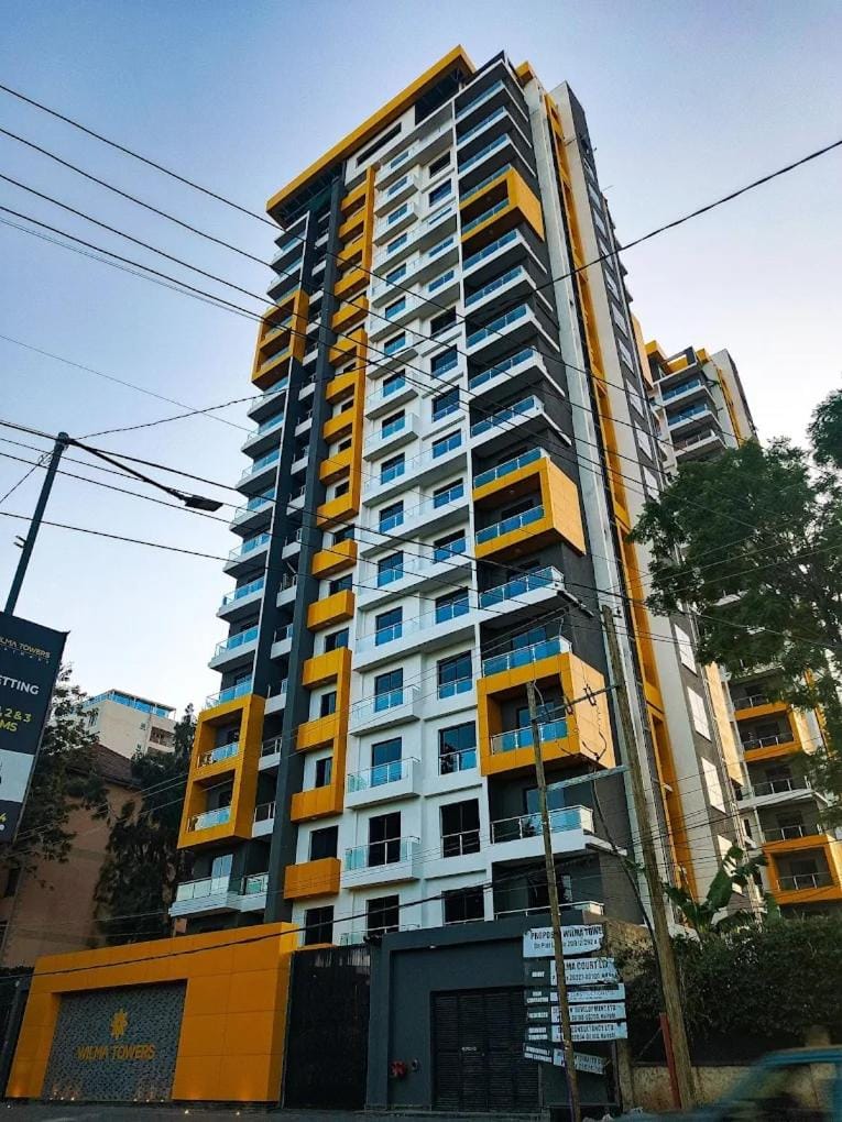 Property building, Day, City view