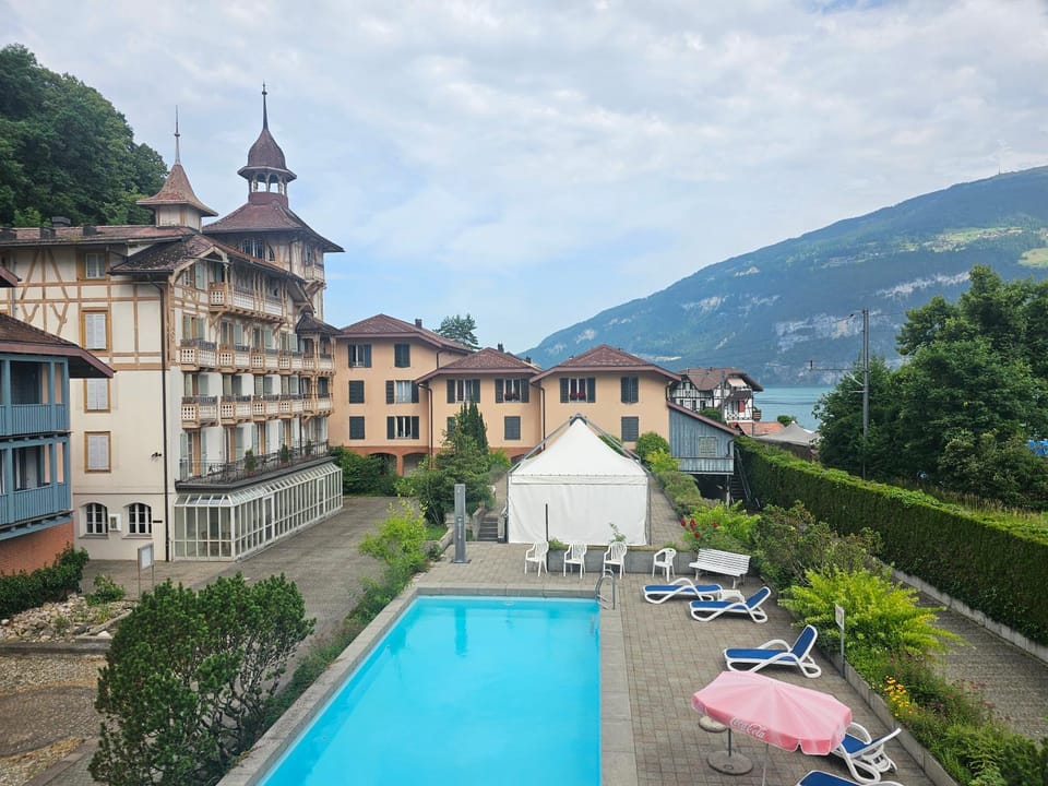 Lake Lodge Apartment in Canton of Bern (Region)