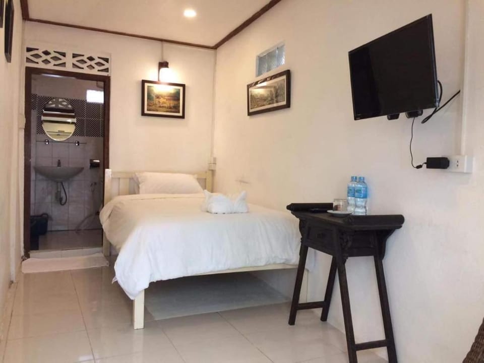 View Khemkhong Guesthouse Bed and Breakfast in Luang Prabang