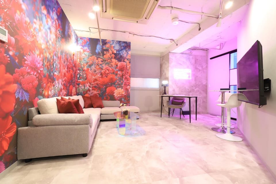 TV and multimedia, Living room, Dining area, air conditioner