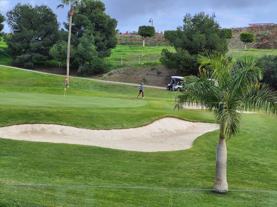 Baviera Golf Hole 9 Luxury Apartment Apartment in Axarquía
