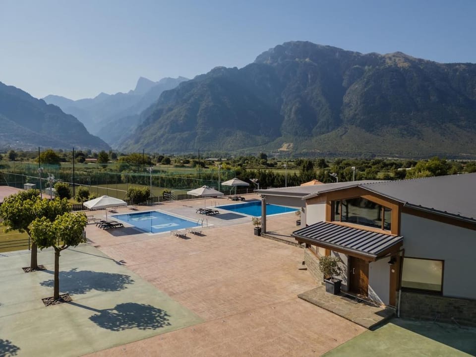 Property building, Mountain view