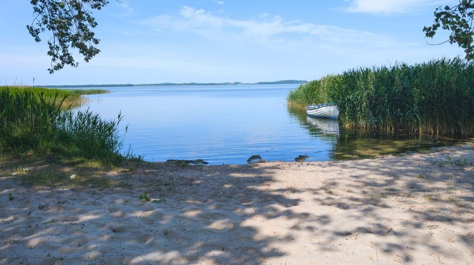 Neighbourhood, Natural landscape, Lake view