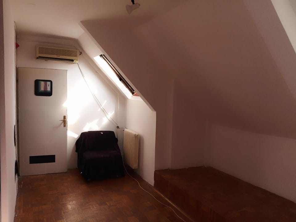 Art studio Banjica Vacation rental in Belgrade