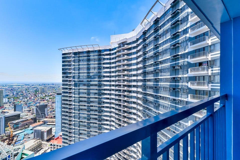 1BR Staycation at AIR Residences Makati City Apartment hotel in Pasay