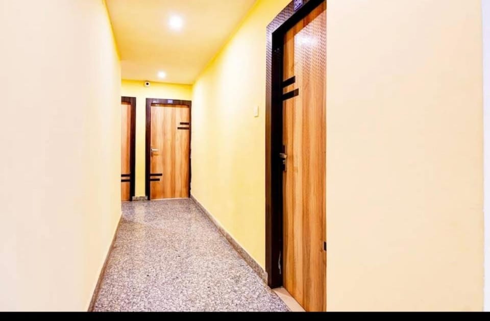 Downtown Ecoview Inn Hotel in Kolkata
