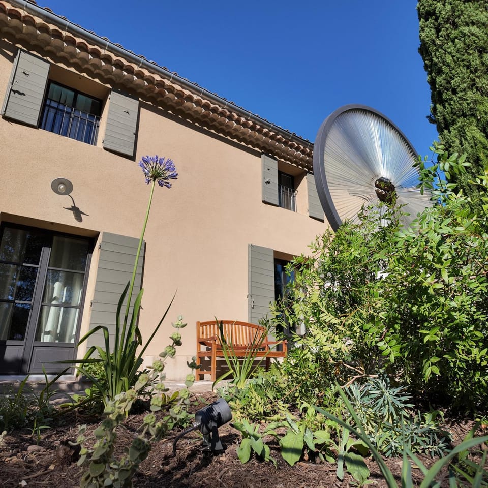 Property building, Garden