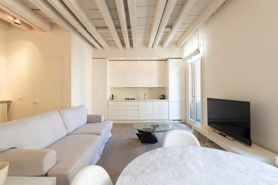enJoy Home - Appartamento Davorio Apartment in Padua