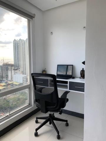 Birch Tower - 1BR with balcony Apartment in Manila City