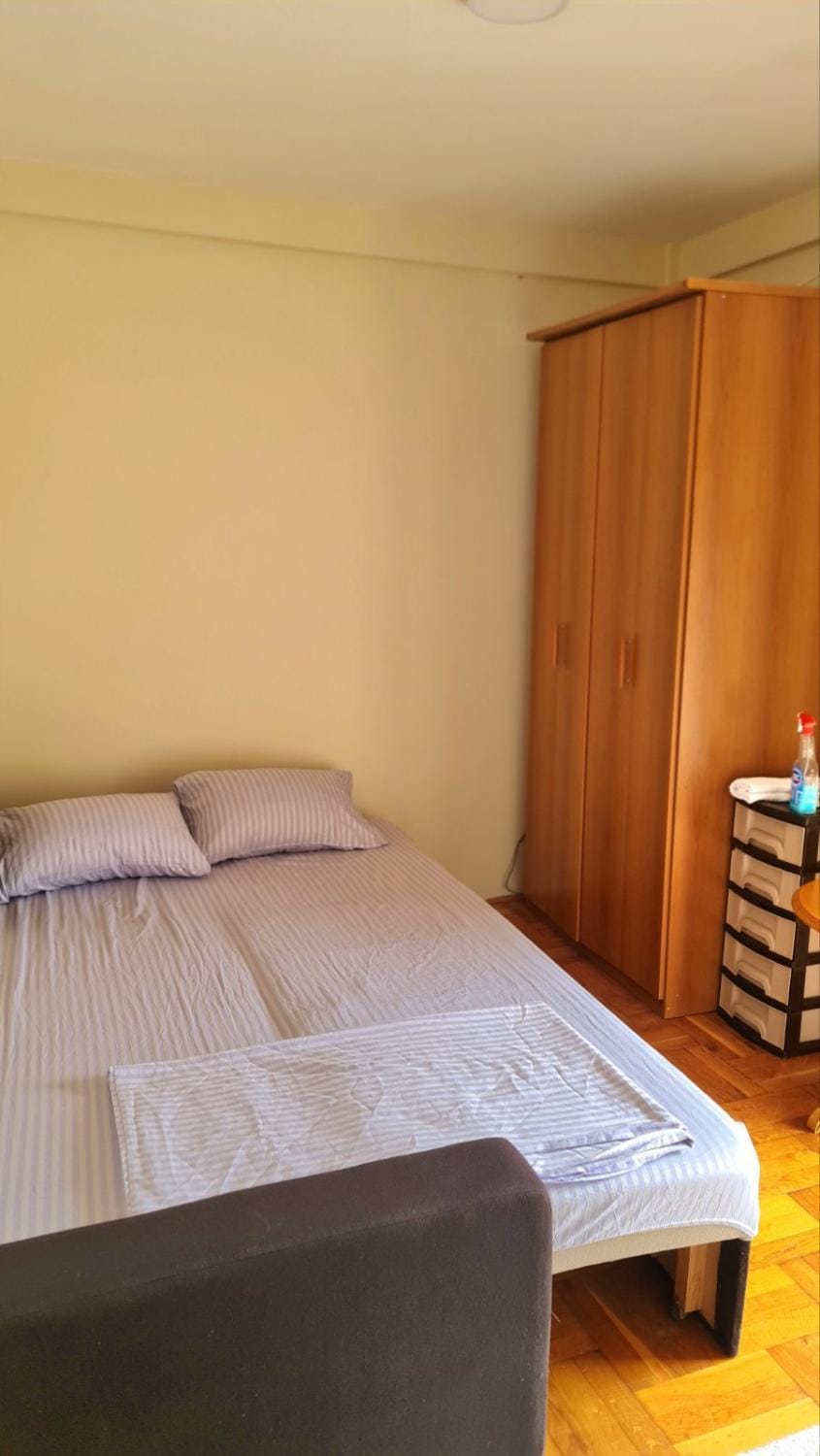 Bed, Bedroom, wardrobe