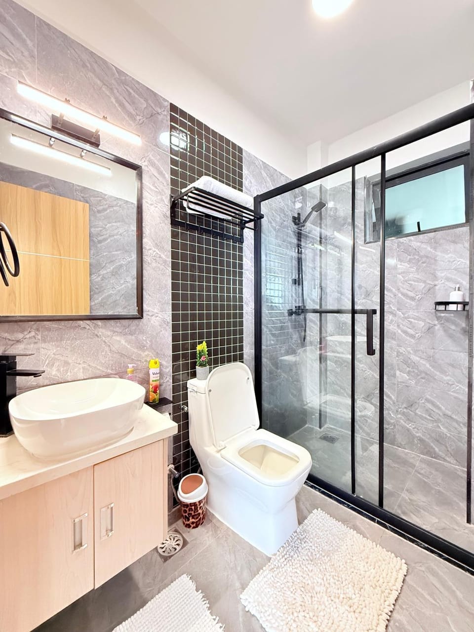 Smart elegant three bedroom apartment with swimming pool fully equipped gym children playground and great breathtaking views Apartment in Nairobi