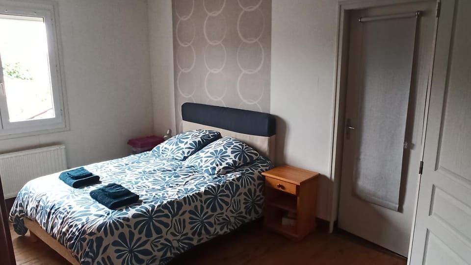 Maison spacieuse à proximité du circuit des 24h du Mans Villa in Le Mans