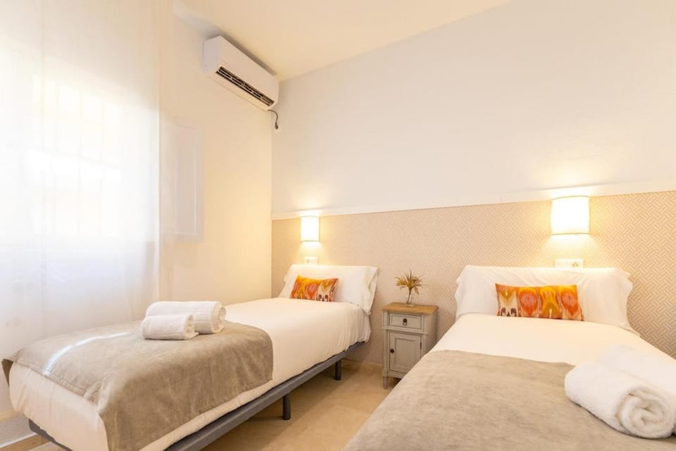 Conde Ibarra Center Suite by Valcambre Apartment in Seville