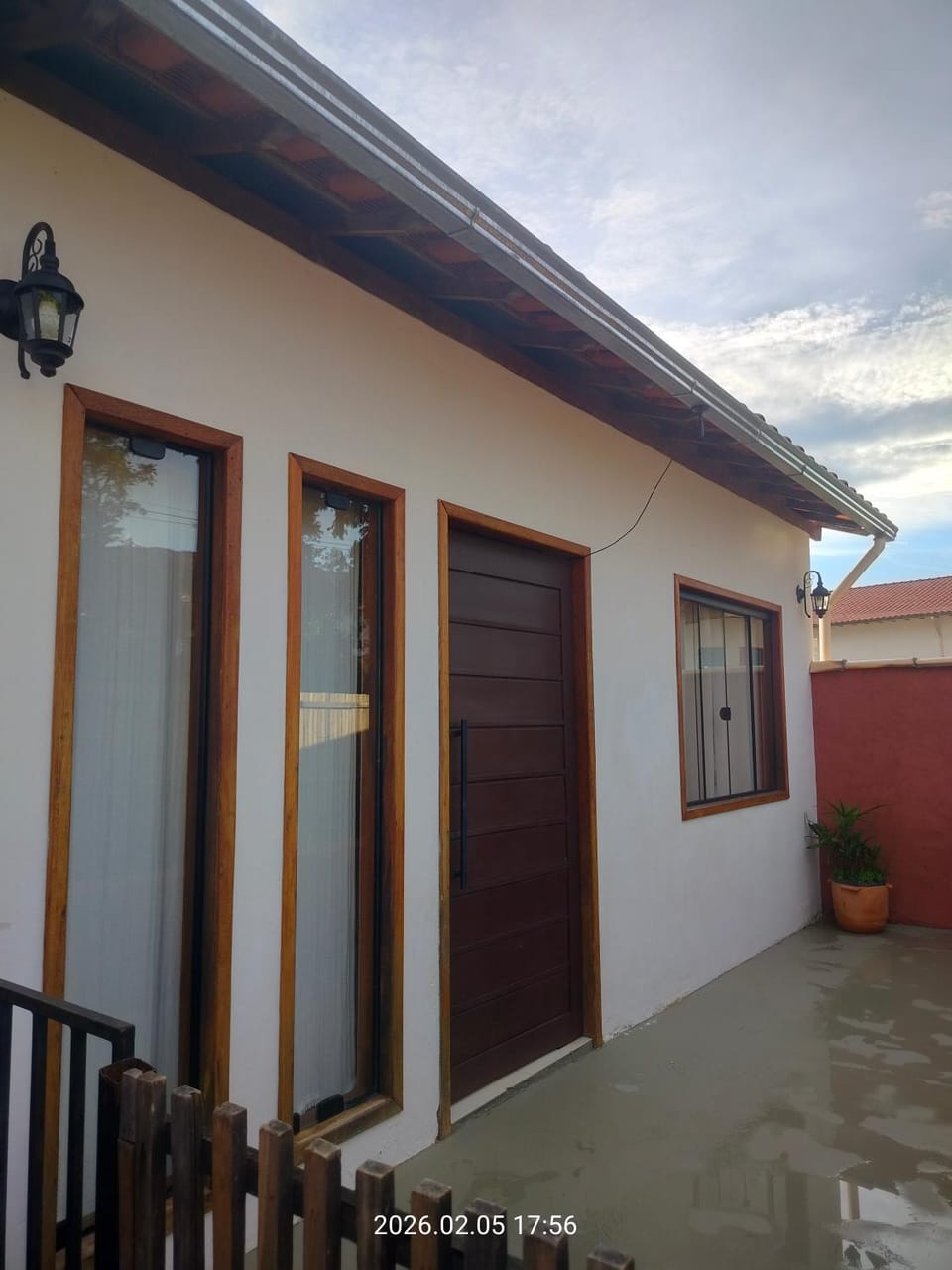 Property building, Facade/entrance, Day
