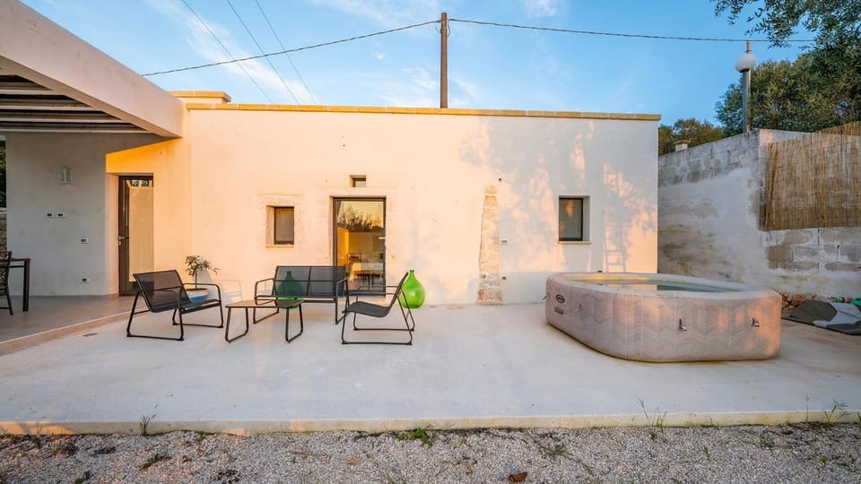 Property building, Patio
