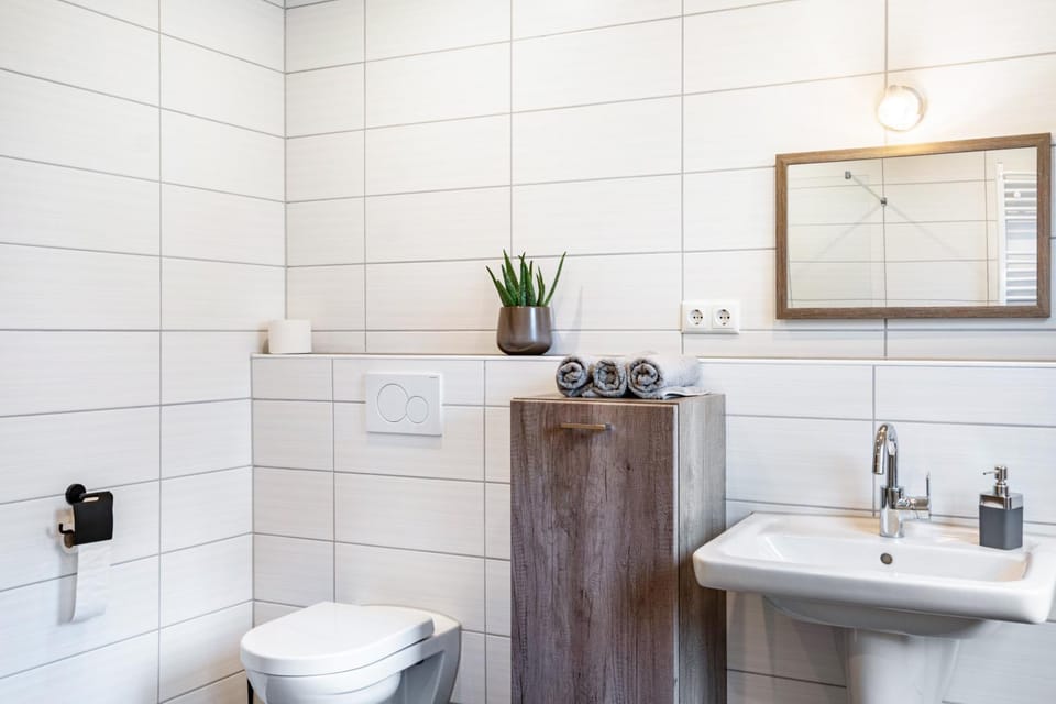 Bathroom, Living room