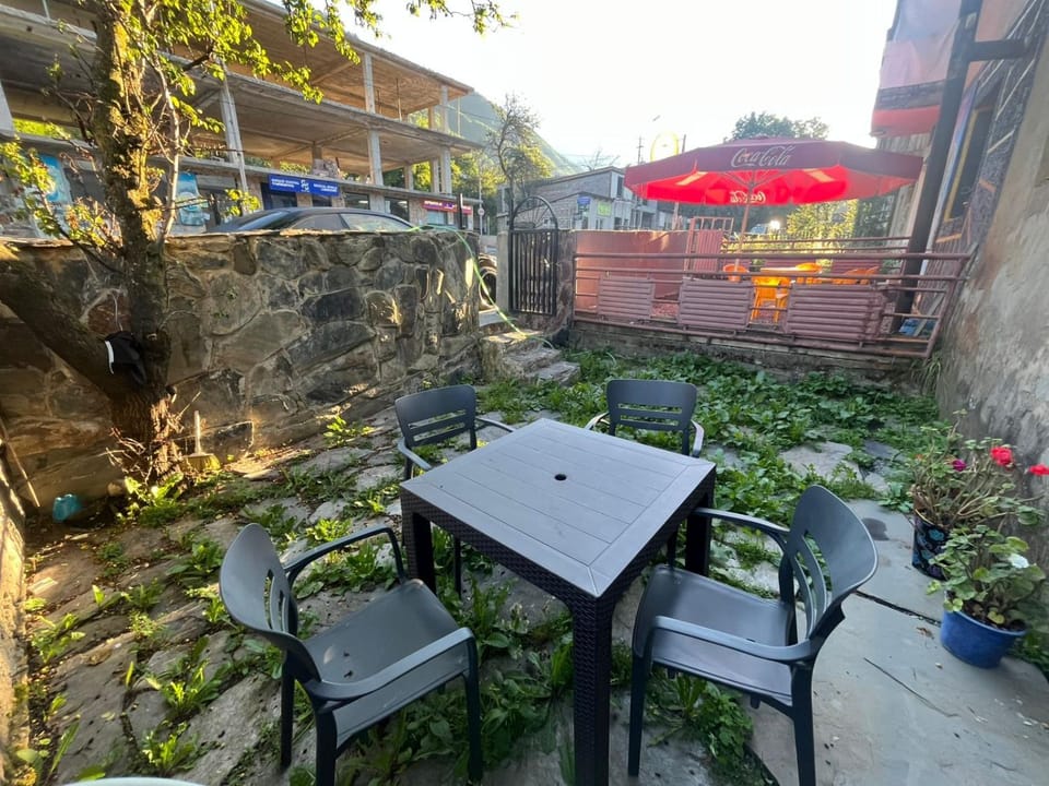 Dining area, Garden view