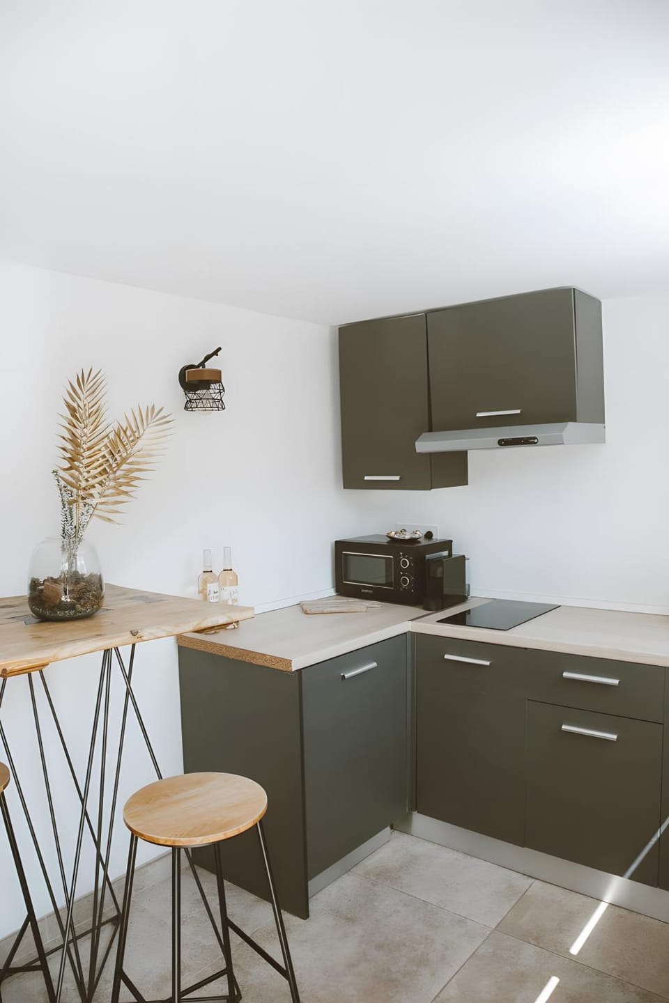 Kitchen or kitchenette, Living room