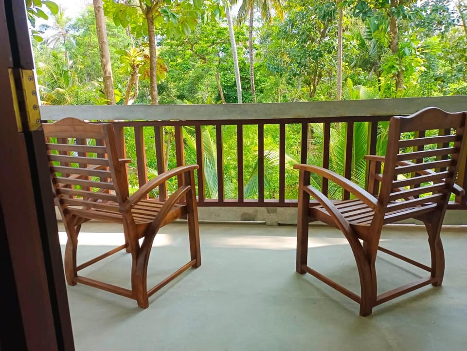 Monarathanna Hotel in Southern Province