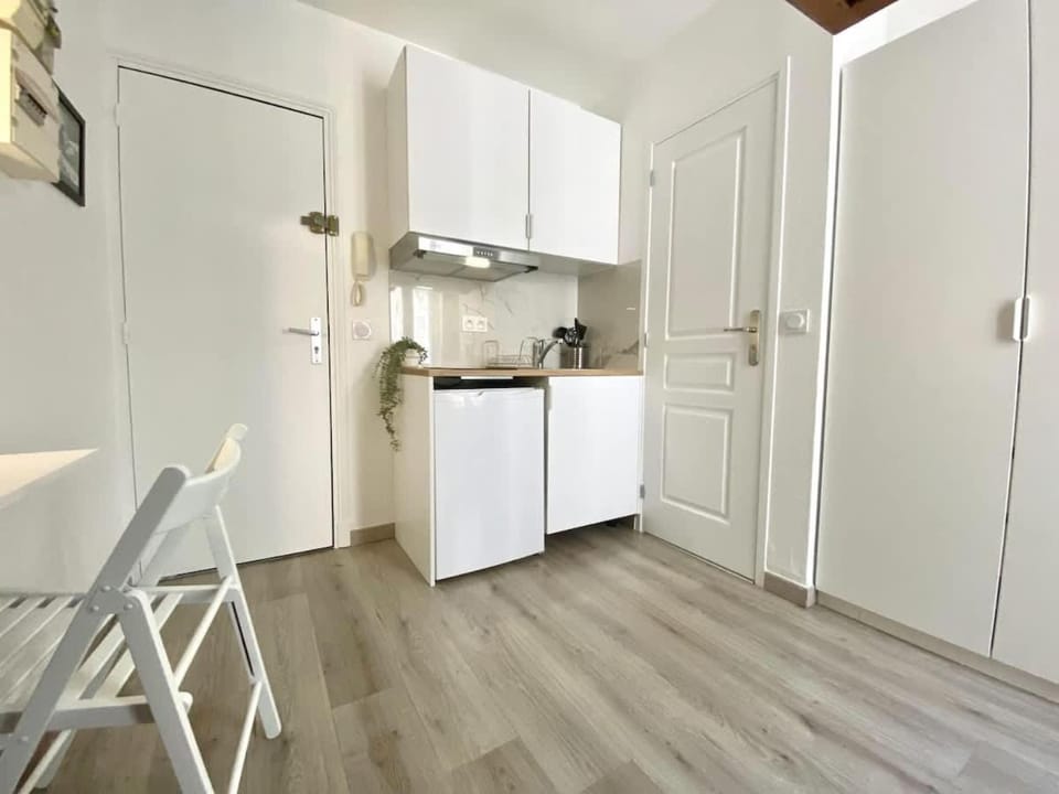 New 124 Suite Anouck - Cosy Apartment Paris Center Apartment in Paris