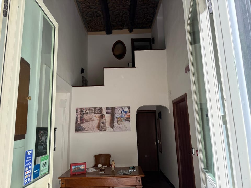 Al San Carlo Rooms Bed and Breakfast in Naples