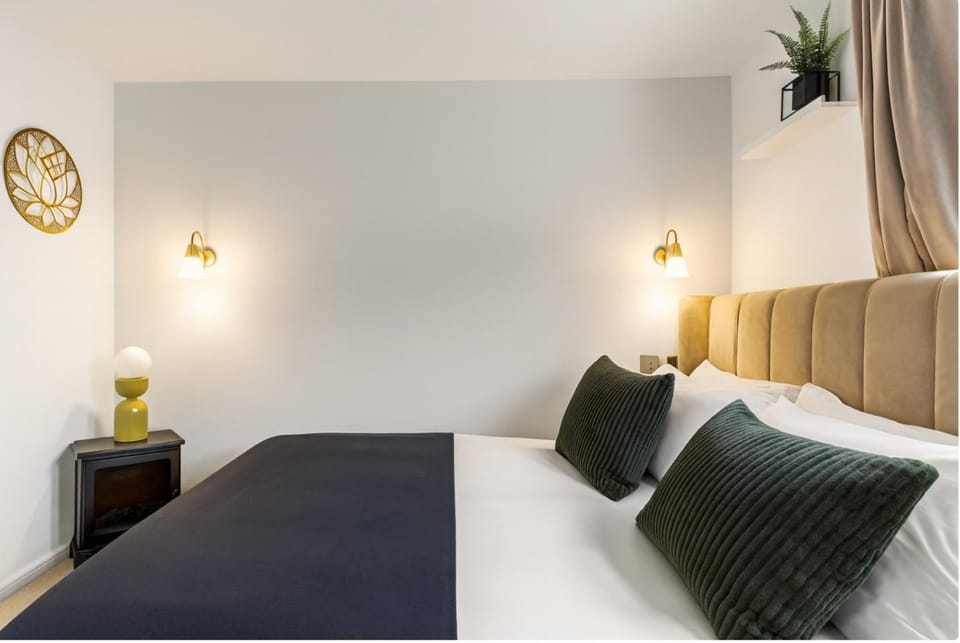 Stylish 2-Bedroom Retreat in Southampton Apartment in Southampton