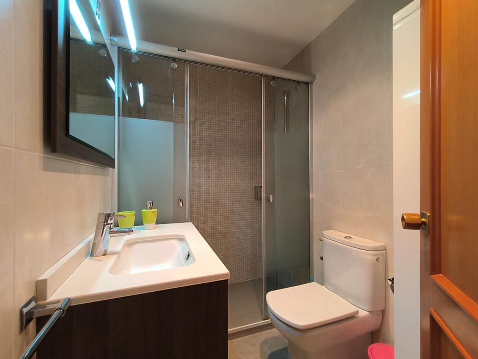 Shower, Bathroom