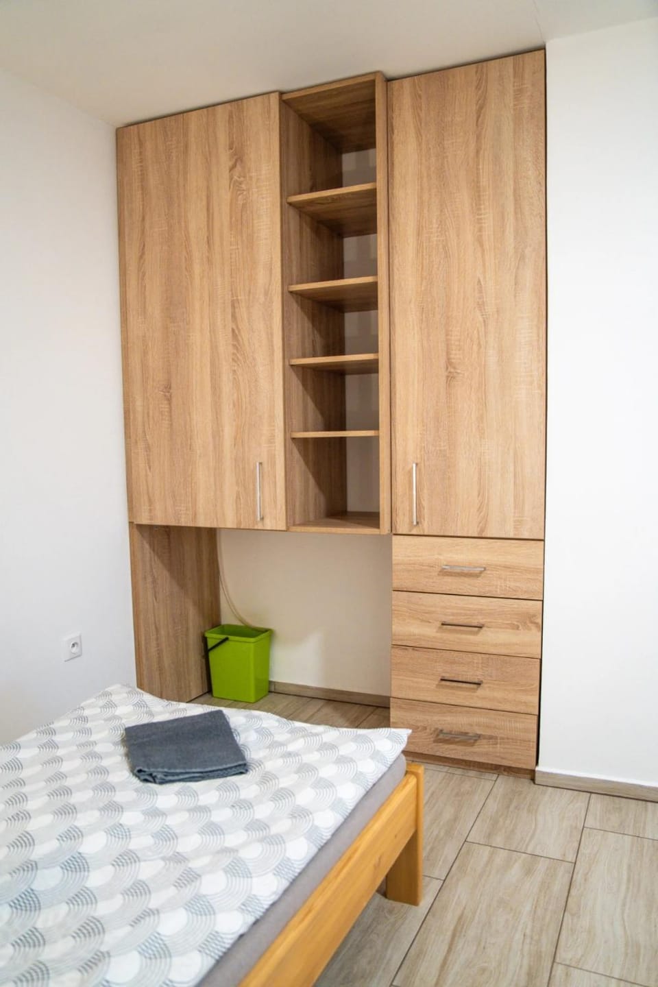 Bed, Bedroom, wardrobe