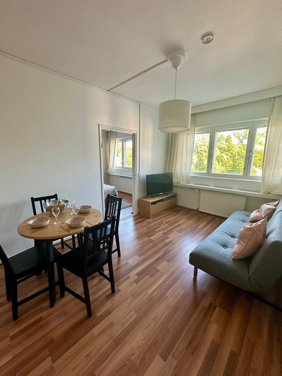 Living room, Dining area