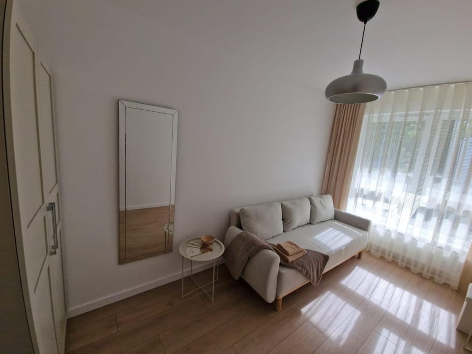 Miejski Las Apartament z 2 sypialniami ,garażem i tarasem Apartment in West Pomeranian Voivodeship, Poland