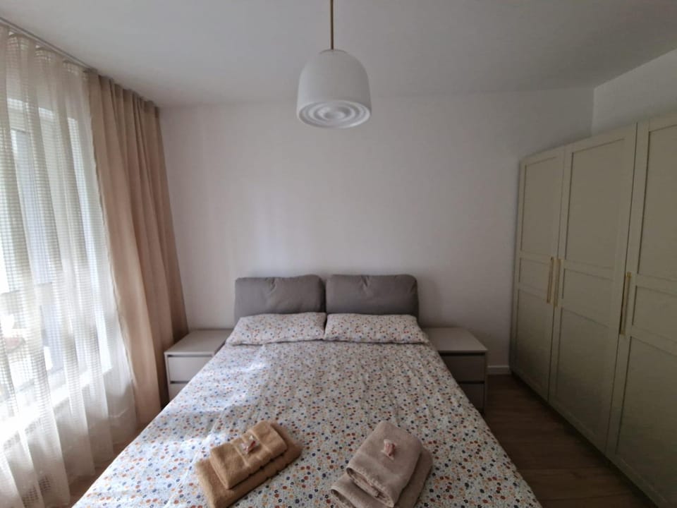 Miejski Las Apartament z 2 sypialniami ,garażem i tarasem Apartment in West Pomeranian Voivodeship, Poland