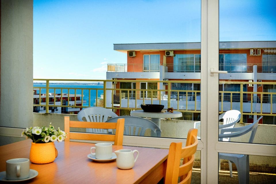 Day, View (from property/room), Balcony/Terrace