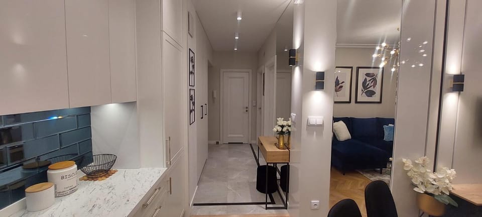 Living room, Photo of the whole room