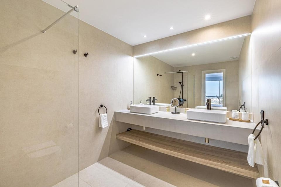 Stylish 2Bed Magna Marbella Apartment Apartment in Marbella