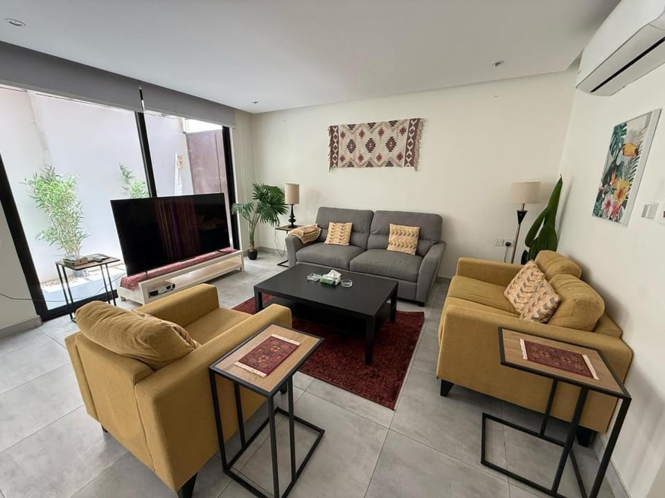 Private entrance and self check in مدخل خاص و دخول ذاتي Apartment in Riyadh