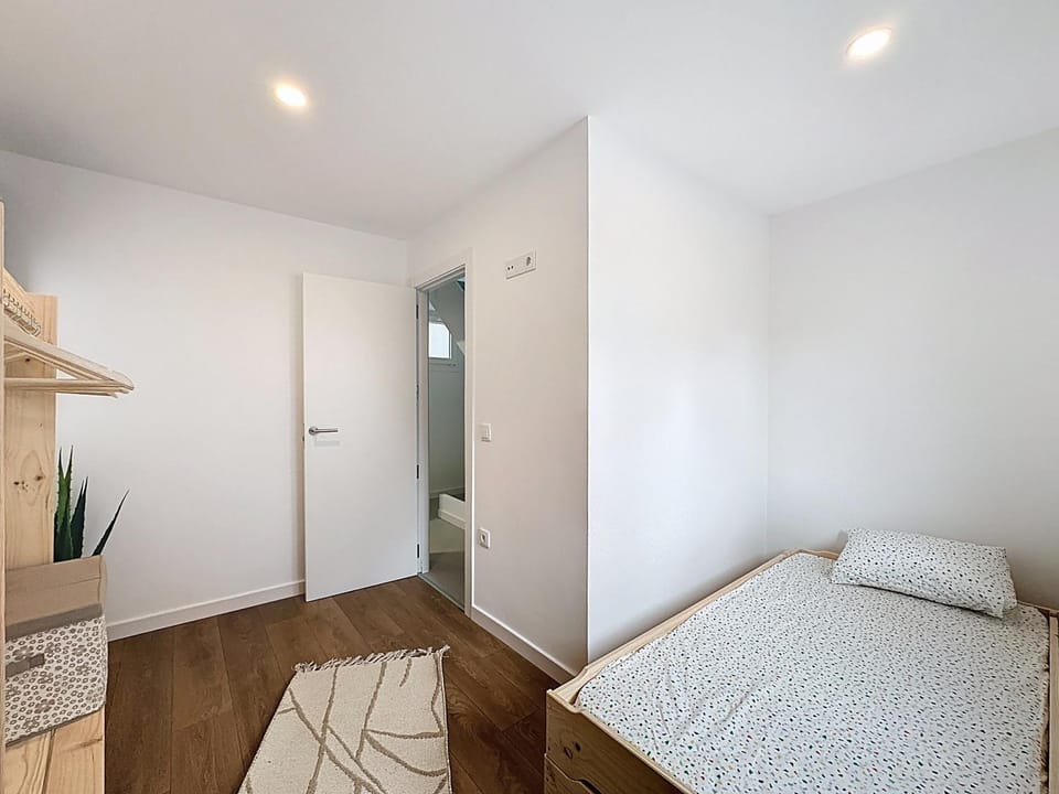 Property building, Bedroom