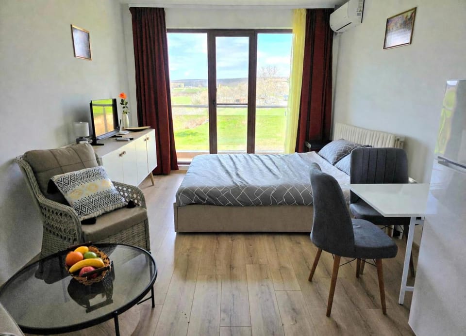 Modern Studio in Shartrez, Shkorpilovsti Apartment in Varna Province