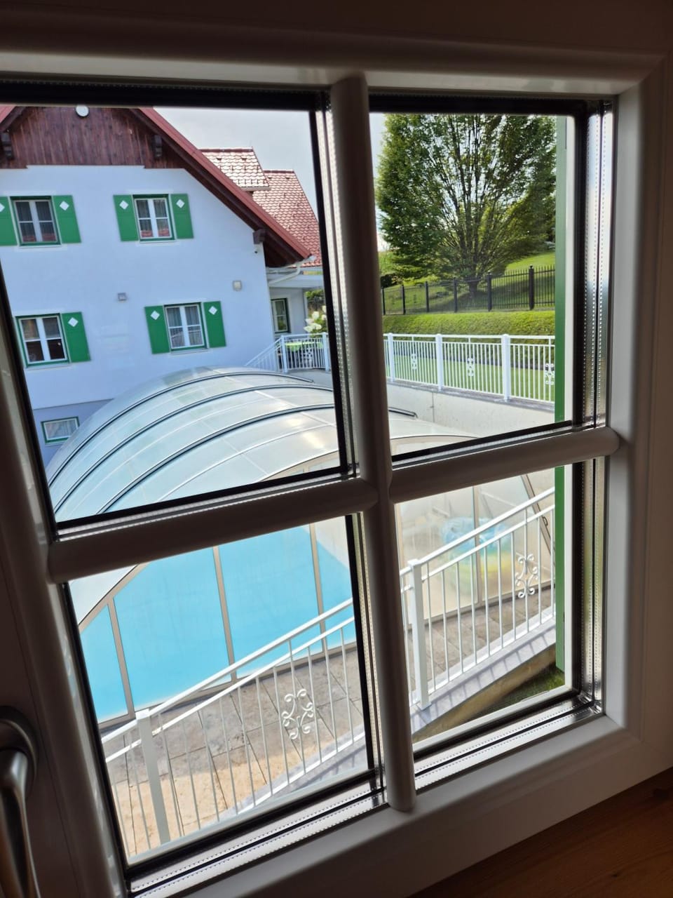 View (from property/room), Pool view