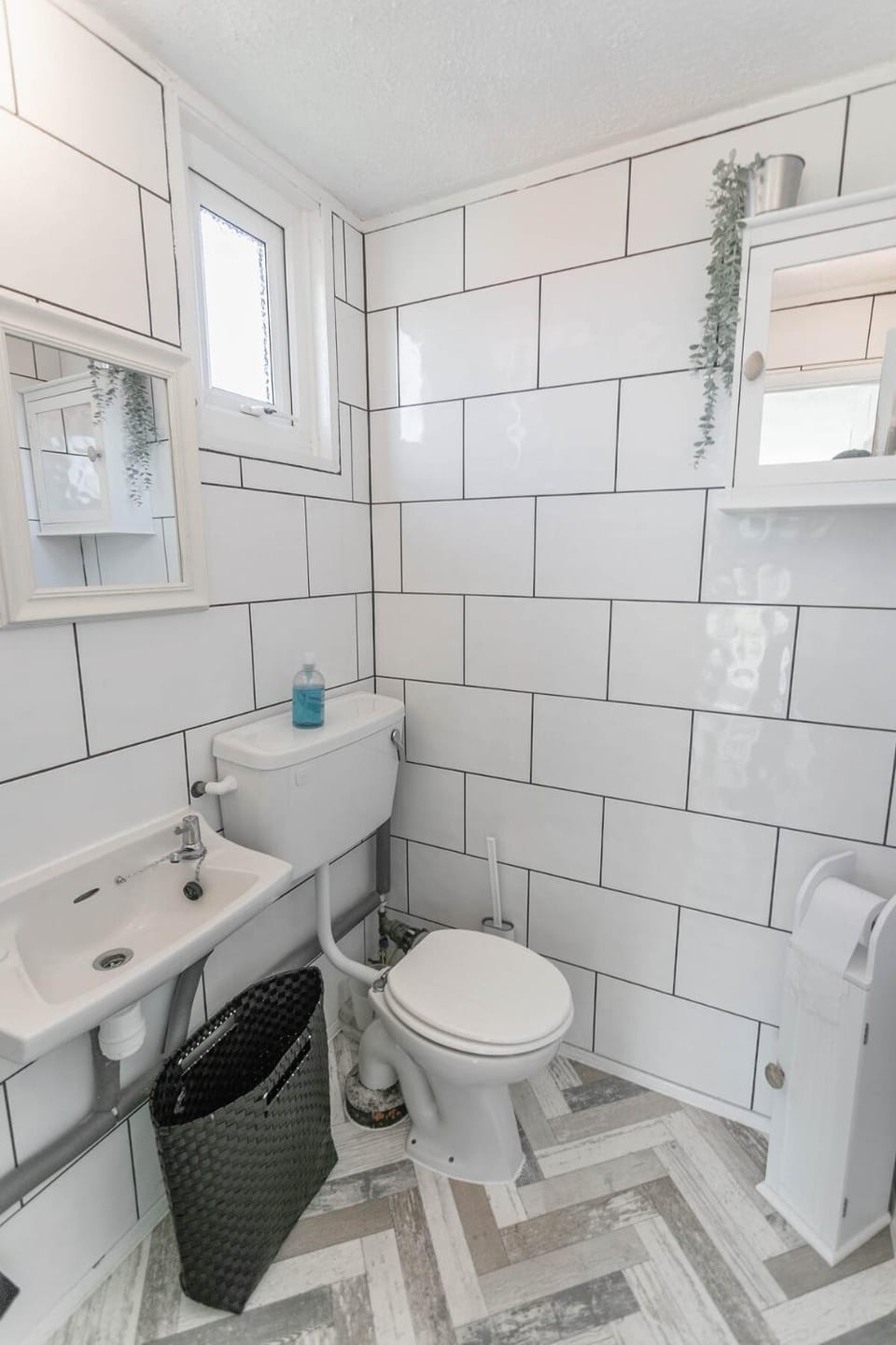 Coastal Glow - Coastal chalet close to beach - Crabpot Cottages Hunstanton House in Heacham