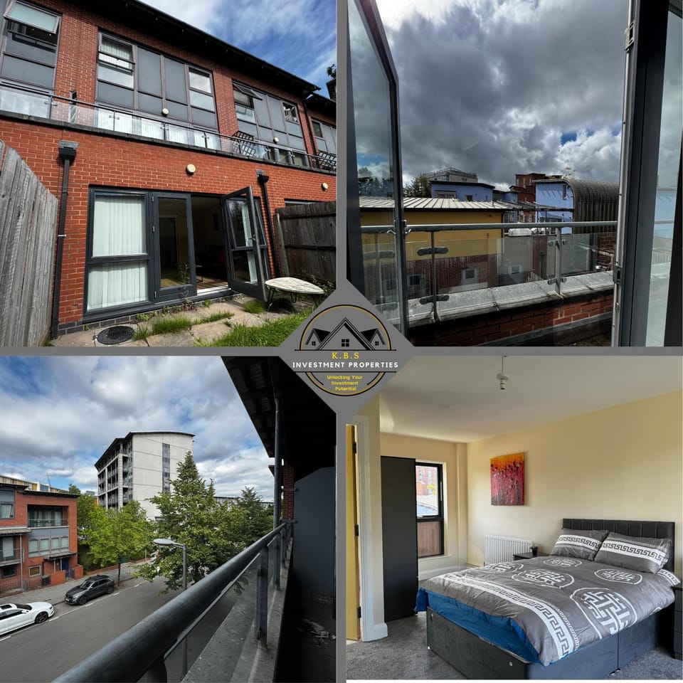 Modern 3-Bed Townhouse & Balcony Apartment in Birmingham