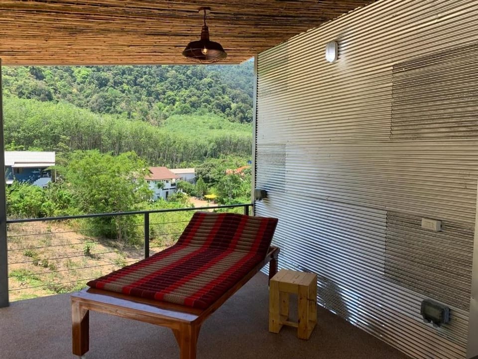 Boho-Luxe Pool Villa with Simply Amazing Views Villa in Krabi Changwat