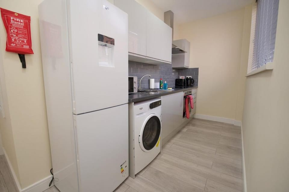 Warwick Row Apartments Coventry City Centre - Flat 3 Apartment in Coventry