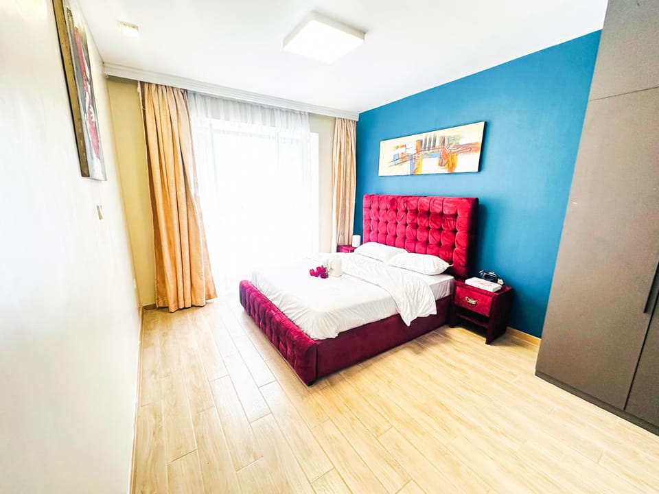Bed, Photo of the whole room, Bedroom, towels, wardrobe