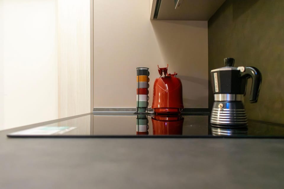 Coffee/tea facilities, Kitchen or kitchenette