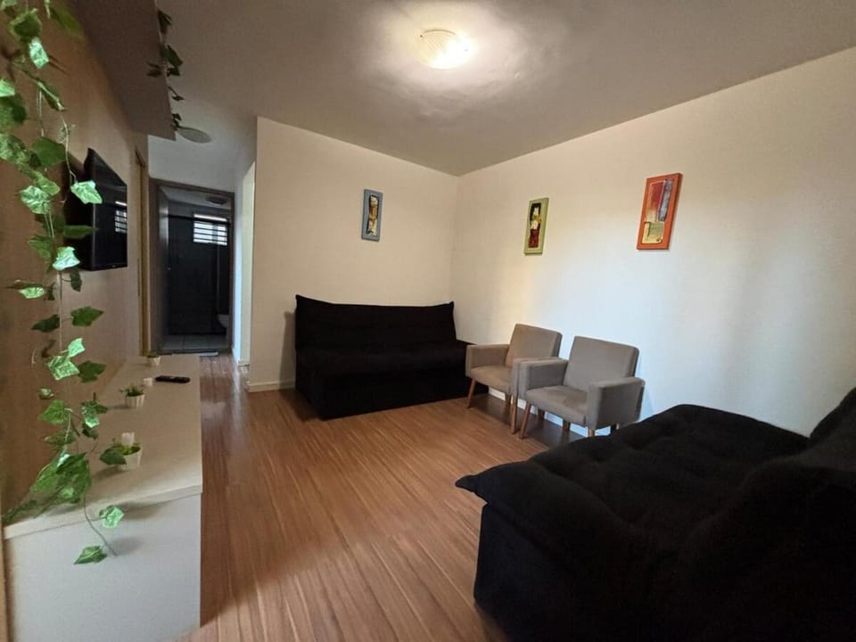Térreo, sem escadas, com WI-FI, a 15 minutos do centro Apartment in State of Goiás