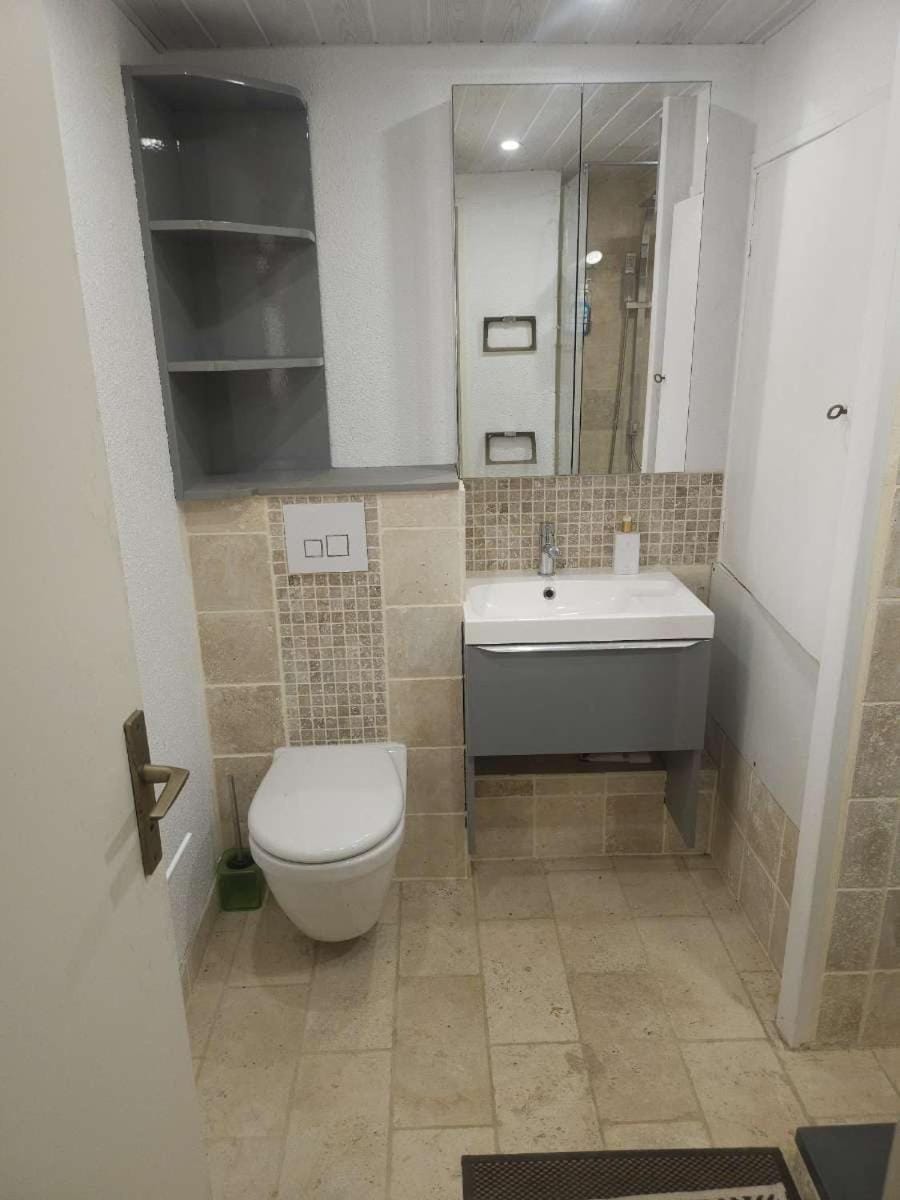 Studio Clair d Eau Apartment in La Londe-les-Maures