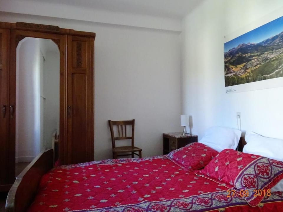 Appartement 2 chambres avec balcon et vue sur montagnes Apartment in Barcelonnette