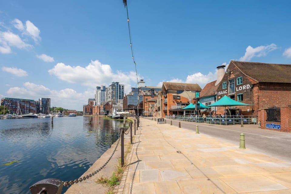 Cotton Room, The Merchant House, Ipswich House in Ipswich