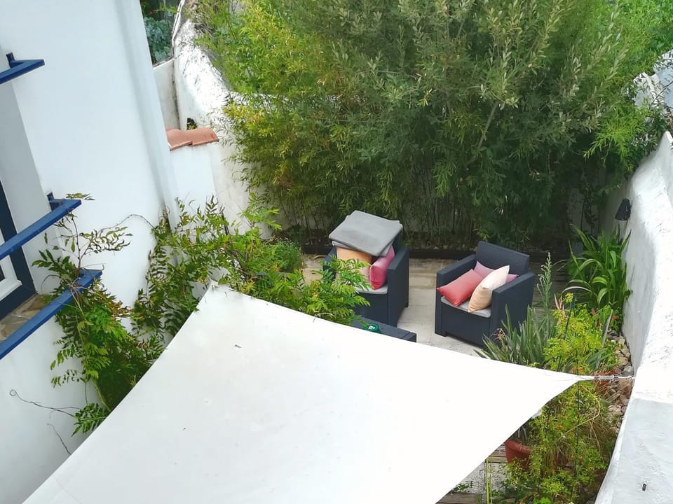 Patio, Garden, Balcony/Terrace